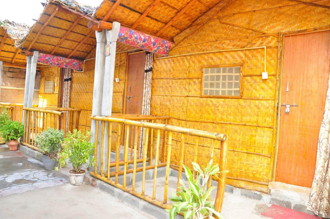 Khushi Cottage Hampi Exterior photo