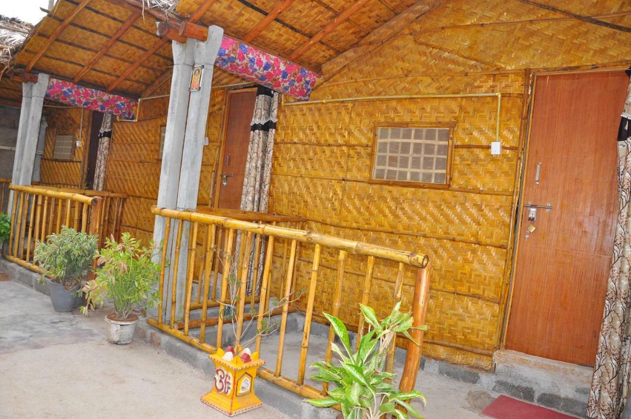 Khushi Cottage Hampi Exterior photo